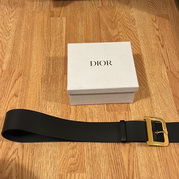 Authentic Dior D Belt - Picture 5 of 8
